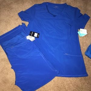 Cherokee Infinity Scrubs set